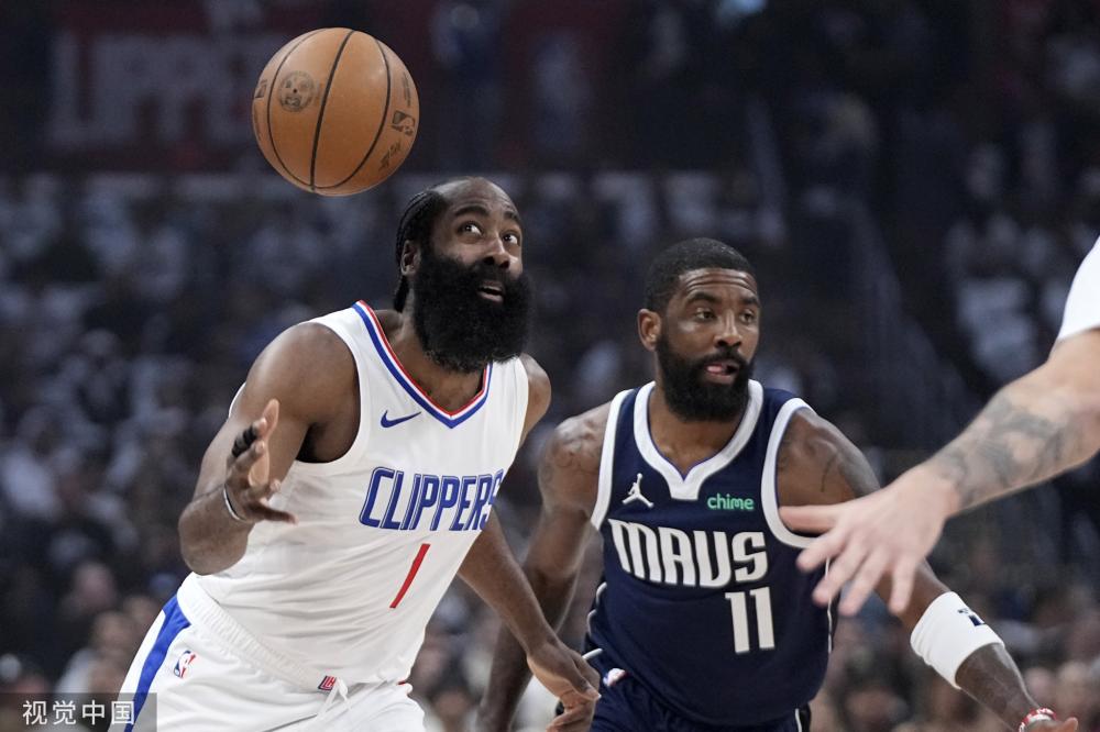 他球员纷纷 他球员纷纷