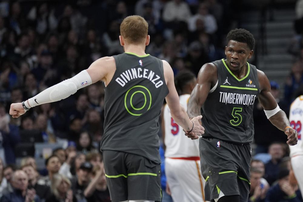 逐渐吸引了 逐渐吸引了