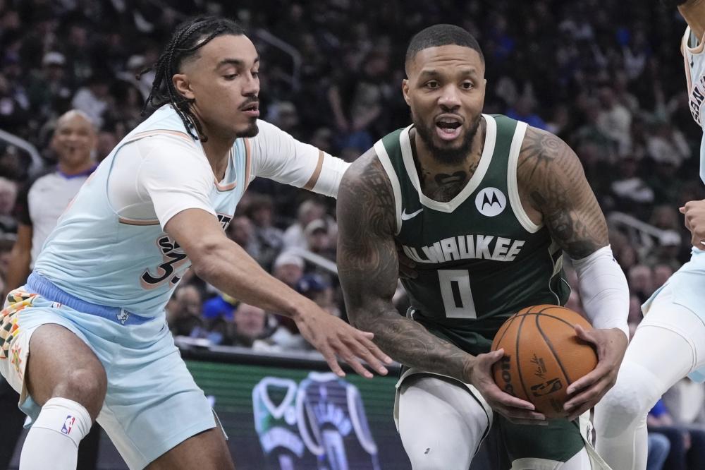 并适时调整 并适时调整