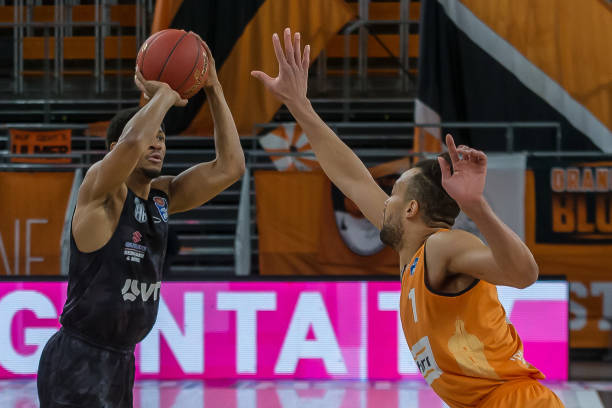 营上的某些 营上的某些